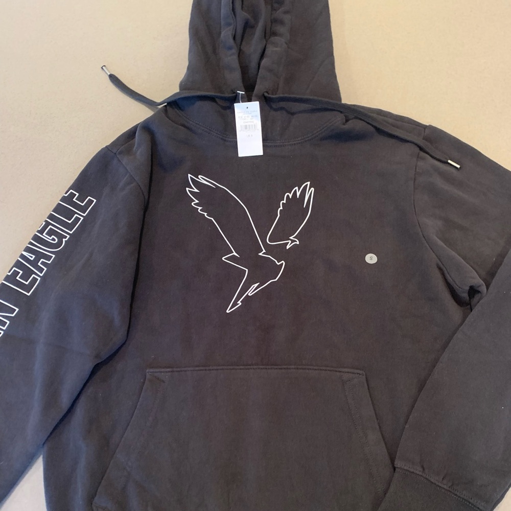 NWT American Eagle Outfitters hoodie, men’s small